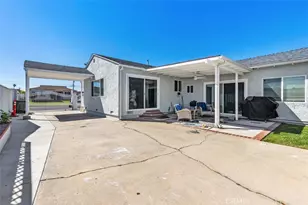 1655 W 110th, Los Angeles, CA 90047 - Photo 33