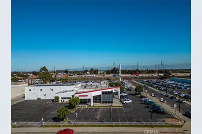 8559 Artesia Boulevard, Bellflower, CA 90706 - Photo 31