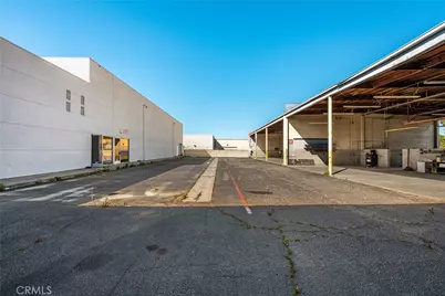 8559 Artesia Boulevard, Bellflower, CA 90706 - Photo 9