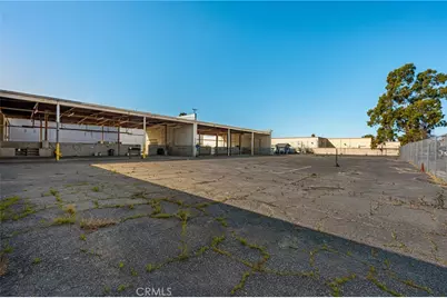 8559 Artesia Boulevard, Bellflower, CA 90706 - Photo 17