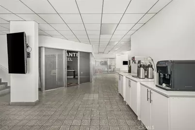 8559 Artesia Boulevard, Bellflower, CA 90706 - Photo 7