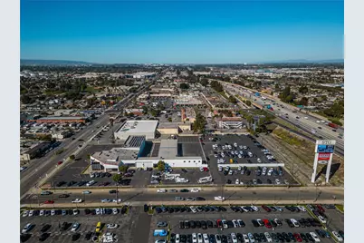 8559 Artesia Boulevard, Bellflower, CA 90706 - Photo 25