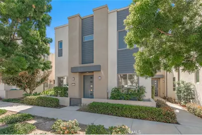 112 Stellar, Irvine, CA 92618 - Photo 1