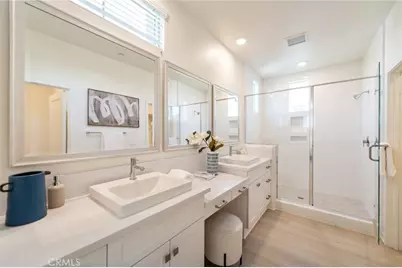 112 Stellar, Irvine, CA 92618 - Photo 23