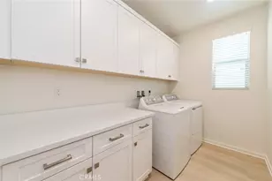 112 Stellar, Irvine, CA 92618 - Photo 13
