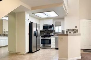 28873 Canyon Point, Trabuco Canyon, CA 92679 - Photo 9