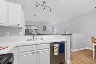 73 Breakers Ln, Aliso Viejo, CA 92656 - Photo 13