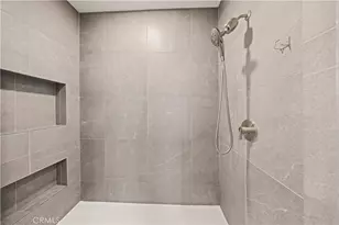 60 Rotunda, Irvine, CA 92620 - Photo 57