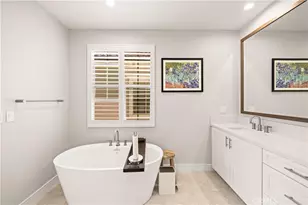 60 Rotunda, Irvine, CA 92620 - Photo 55