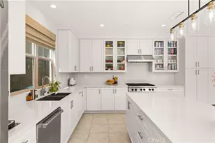 60 Rotunda, Irvine, CA 92620 - Photo 27