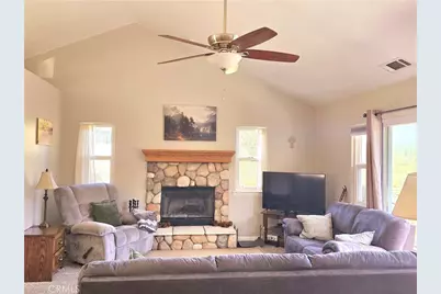 22337 Briarwood, Crestline, CA 92325 - Photo 7