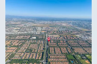 113 Hanging, Irvine, CA 92620 - Photo 35