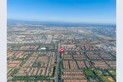 113 Hanging, Irvine, CA 92620 - Photo 37