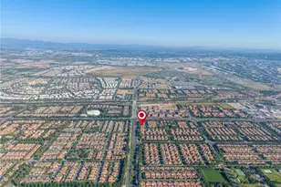 113 Hanging, Irvine, CA 92620 - Photo 37