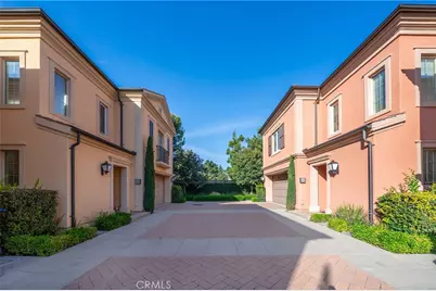 113 Hanging, Irvine, CA 92620 - Photo 33