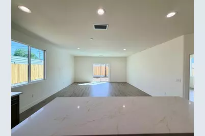 1164 N Hermosa Avenue, Banning, CA 92220 - Photo 9