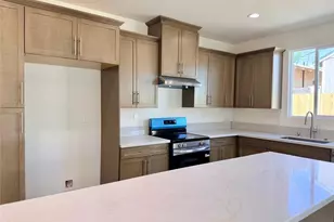 1164 N Hermosa Ave, Banning, CA 92220 - Photo 7