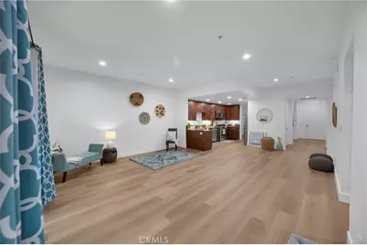 300 E 4th #115, Long Beach, CA 90802 - Photo 27