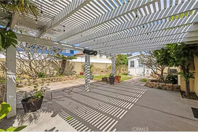 18311 Hartlund Lane, Huntington Beach, CA 92646 - Photo 19