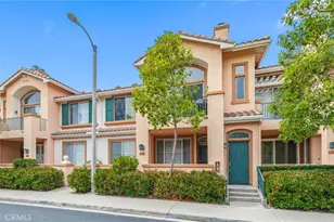 2605 Ladrillo Aisle, Irvine, CA 92606 - Photo 3