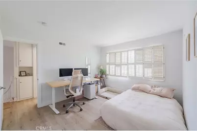 9512 Hightide, Huntington Beach, CA 92646 - Photo 19