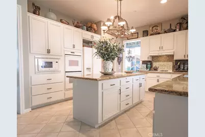 1045 Inverlochy, Fallbrook, CA 92028 - Photo 3