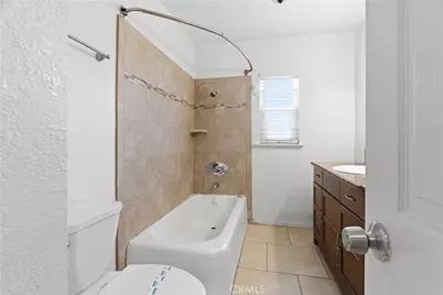 432 N Commonwealth, Los Angeles, CA 90004 - Photo 17