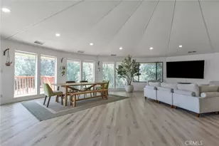 11101 Spanish Hills Dr, Corona, CA 92883 - Photo 7