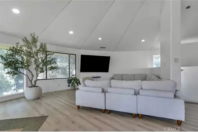 11101 Spanish Hills Dr, Corona, CA 92883 - Photo 9