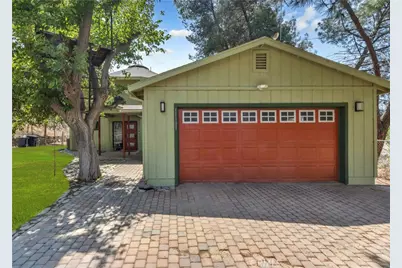 11101 Spanish Hills Dr, Corona, CA 92883 - Photo 33