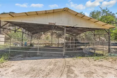 11101 Spanish Hills Dr, Corona, CA 92883 - Photo 41