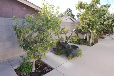 13361 Redbird St, Garden Grove, CA 92843 - Photo 29