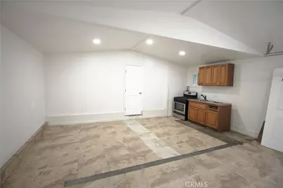 13361 Redbird St, Garden Grove, CA 92843 - Photo 25