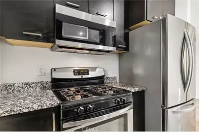 1068 Cabrillo Park Drive #C, Santa Ana, CA 92701 - Photo 11