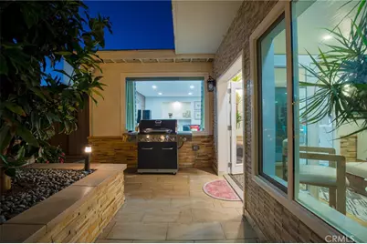 9200 Buttercup Ave, Fountain Valley, CA 92708 - Photo 15