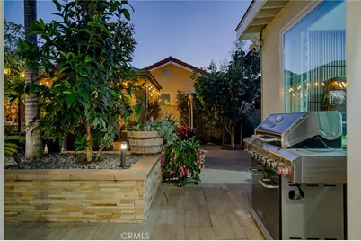 9200 Buttercup Ave, Fountain Valley, CA 92708 - Photo 11