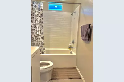 120 S Pacific  Ave #34, Santa Ana, CA 92703 - Photo 23