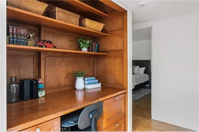 8282 Artista Drive, Huntington Beach, CA 92646 - Photo 25