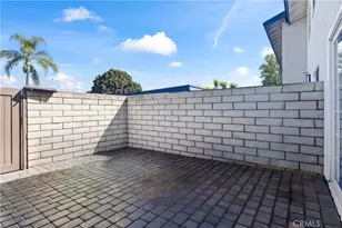 4688 Oceano Cir, Huntington Beach, CA 92649 - Photo 23