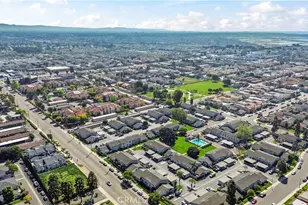 4688 Oceano Cir, Huntington Beach, CA 92649 - Photo 37