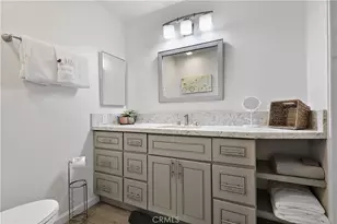 74 Avenida Las Palmas, Rancho Mirage, CA 92270 - Photo 17