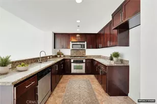 411 W Seaside Wy, Long Beach, CA 90802 - Photo 7