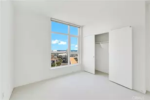 411 W Seaside Wy, Long Beach, CA 90802 - Photo 11