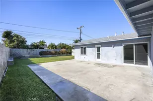 19111 Carp Cir, Huntington Beach, CA 92646 - Photo 3