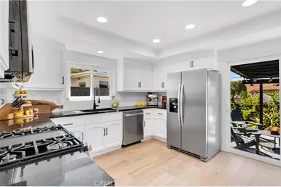 802 Avenida Presidio, San Clemente, CA 92672 - Photo 9