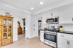 802 Avenida Presidio, San Clemente, CA 92672 - Photo 11