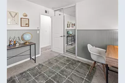 17102 Kampen Lane, Huntington Beach, CA 92647 - Photo 13