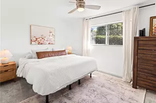 17102 Kampen Ln, Huntington Beach, CA 92647 - Photo 9