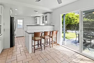 17102 Kampen Ln, Huntington Beach, CA 92647 - Photo 3