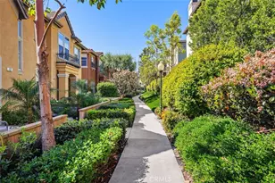 29 Roseville, Irvine, CA 92602 - Photo 1